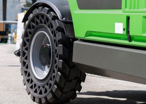 Meineke Car Care | Airless Tires | Orlando